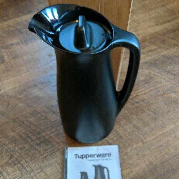 Tupperware ThermoTup 1L Pitcher New in Box - Picture 3 of 5